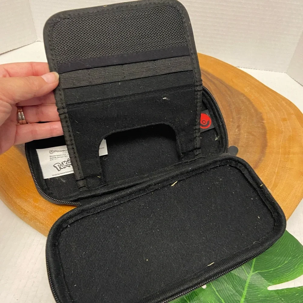 Nintendo Switch Pokémon Pikachu Hard Case